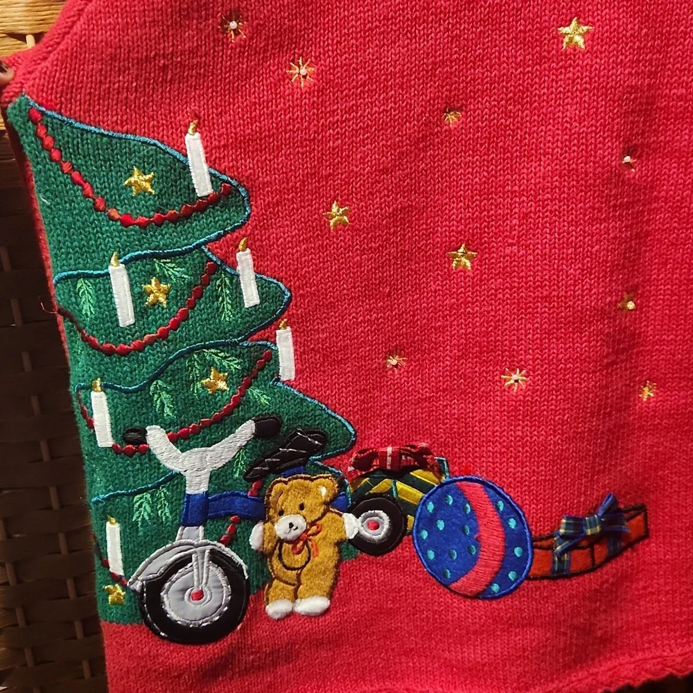Designers Originals Studio, Vintage Holiday, Christmas, Colorful, Embroided Top